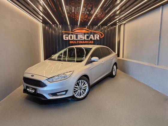 FORD FOCUS 2.0 SE 16V FLEX 4P POWERSHIFT